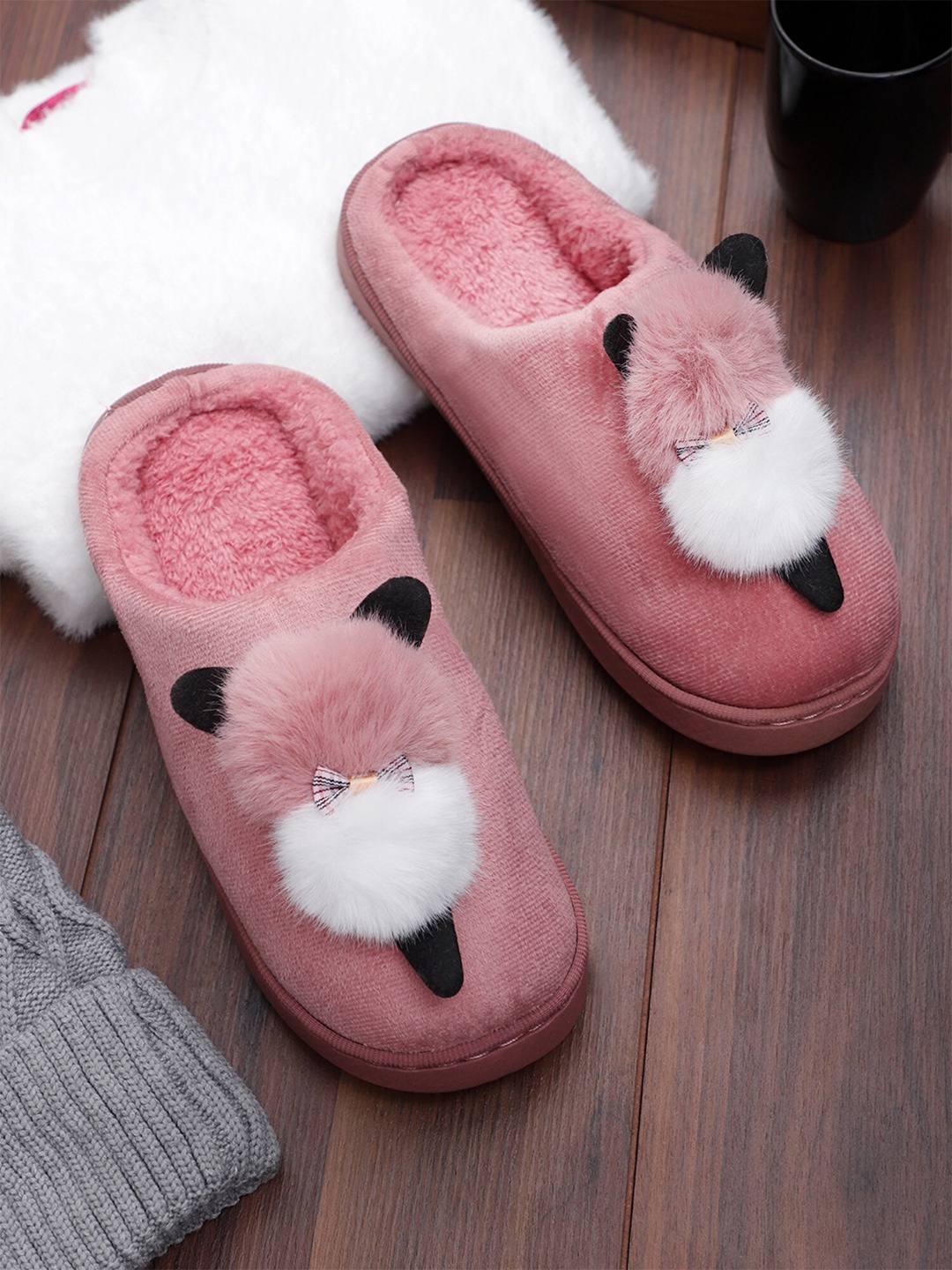 

Pampy Angel Women Printed Room Slippers, Pink