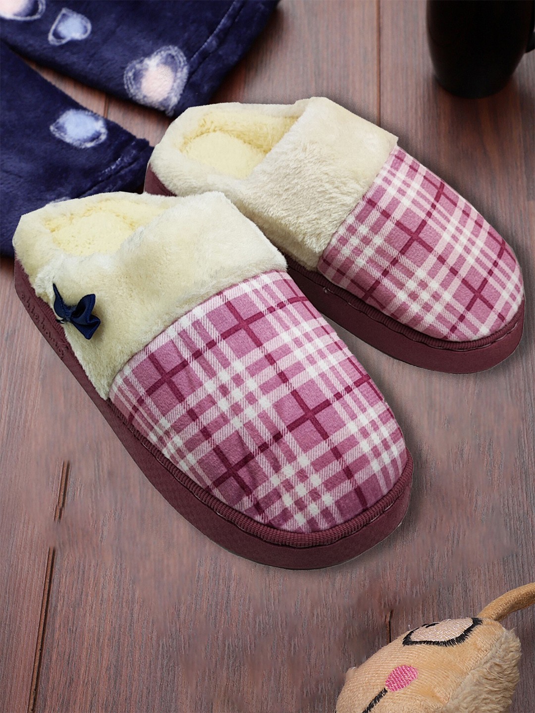 

Pampy Angel Women Printed Room Slippers, Purple