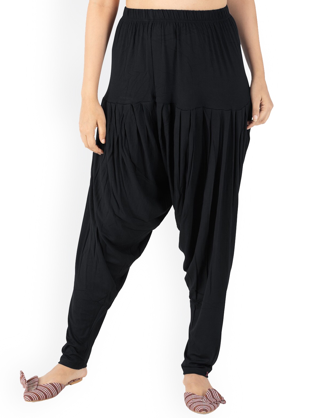 

indian flower Women Slim-fit Pure Cotton Patiala, Black