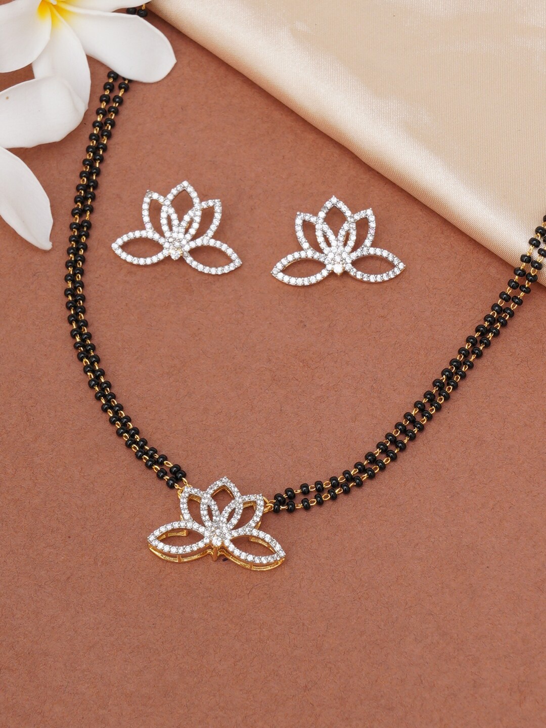 

Voylla Gold-Plated CZ-Studded & Beaded Mangalsutra