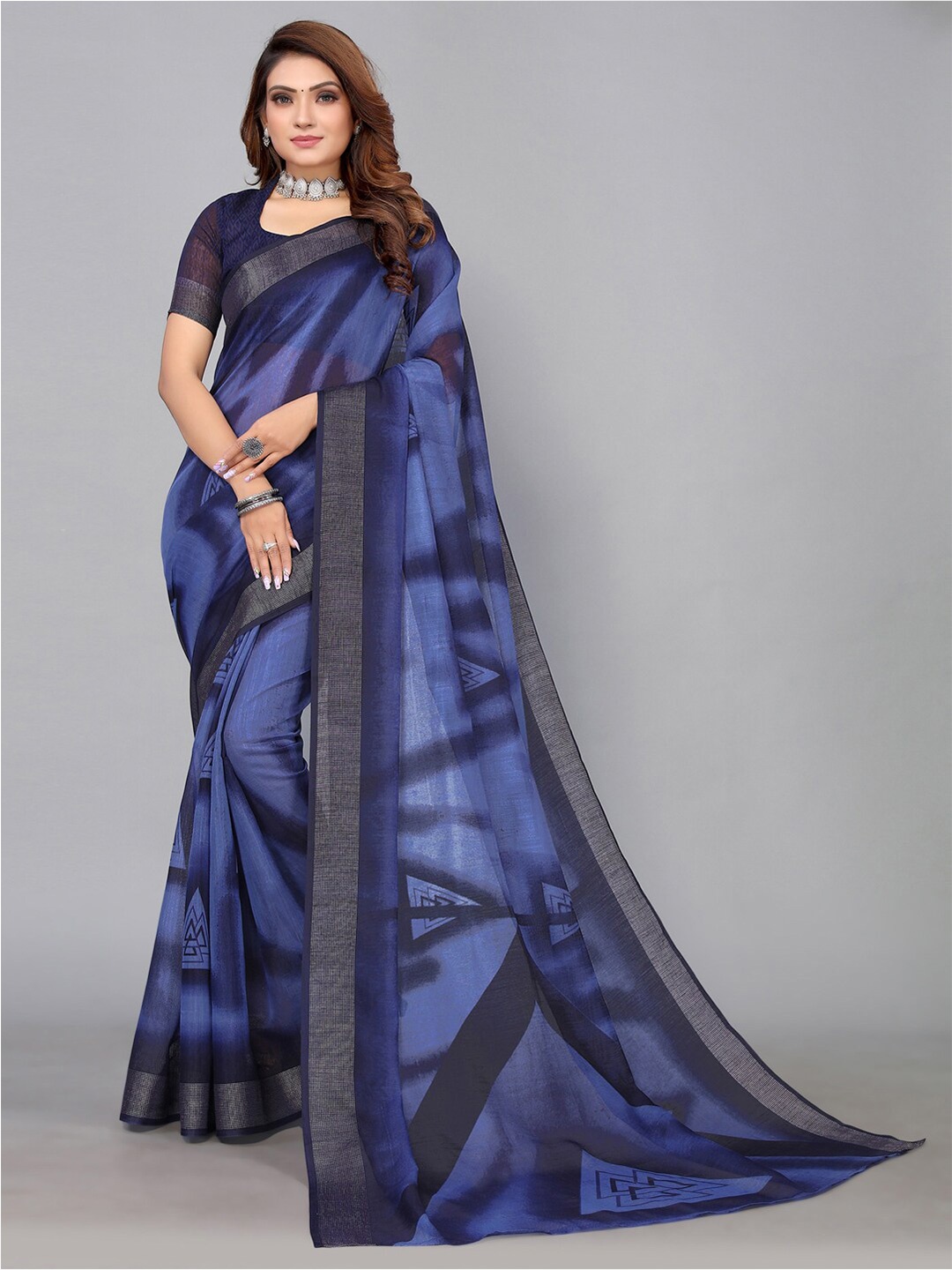 

KALINI Geometric Printed Polycotton Saree, Navy blue