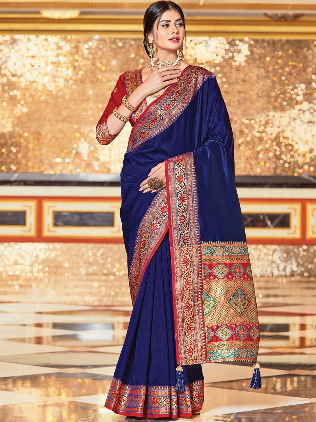 

SANGAM PRINTS Zari Pure Silk Saree, Navy blue