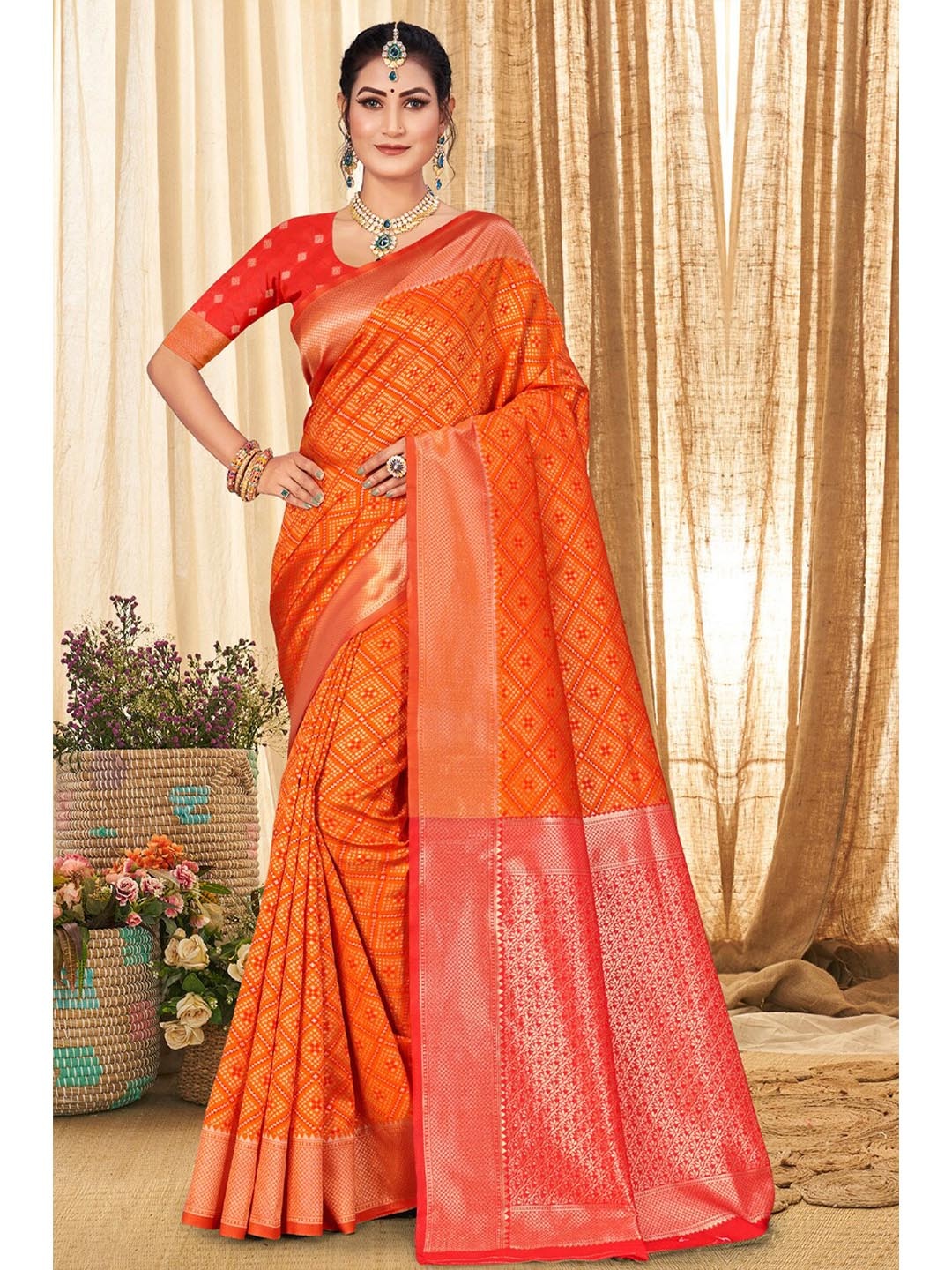 

SANGAM PRINTS Woven Design Zari Patola Saree, Orange