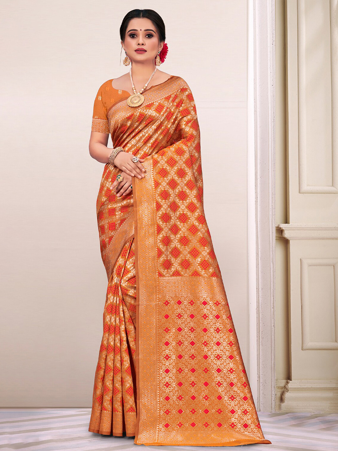 

SANGAM PRINTS Woven Design Zari Patola Saree, Orange