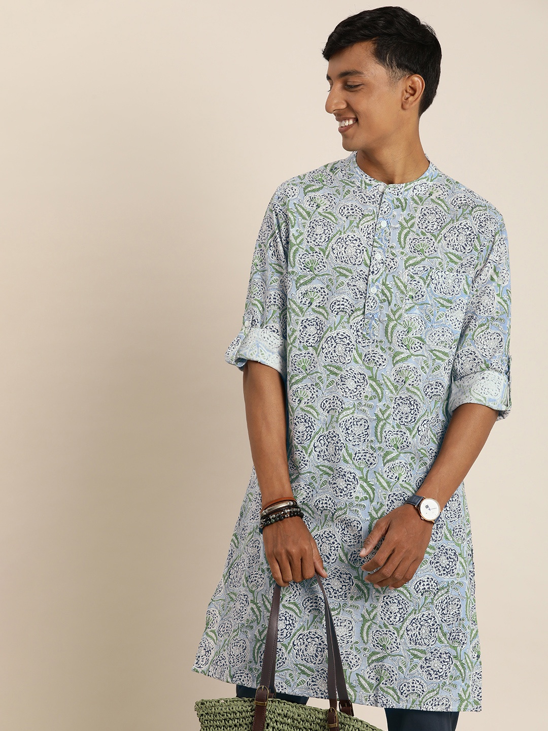 

Taavi Men Sanganeri Floral Printed Regular Pure Cotton Kurta with Trousers, Blue