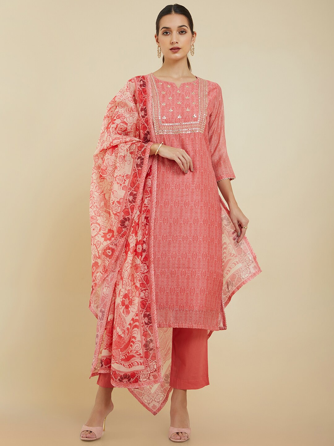

Soch Women Ethnic Motifs Printed Chanderi Silk Kurta with Trousers & With Dupatta, Pink