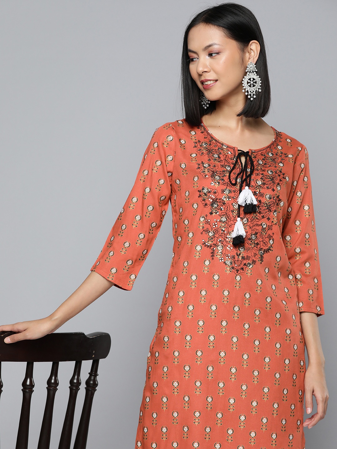 

HERE&NOW Women Ethnic Motifs Printed Thread Work Kurta, Coral
