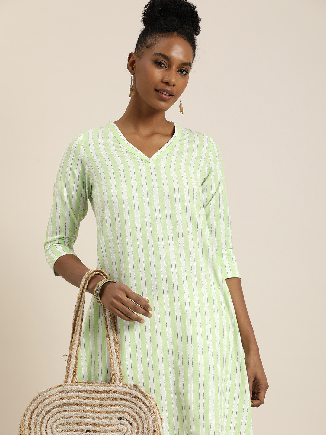 

Taavi V-Neck Striped Woven Legacy Kurta, Green
