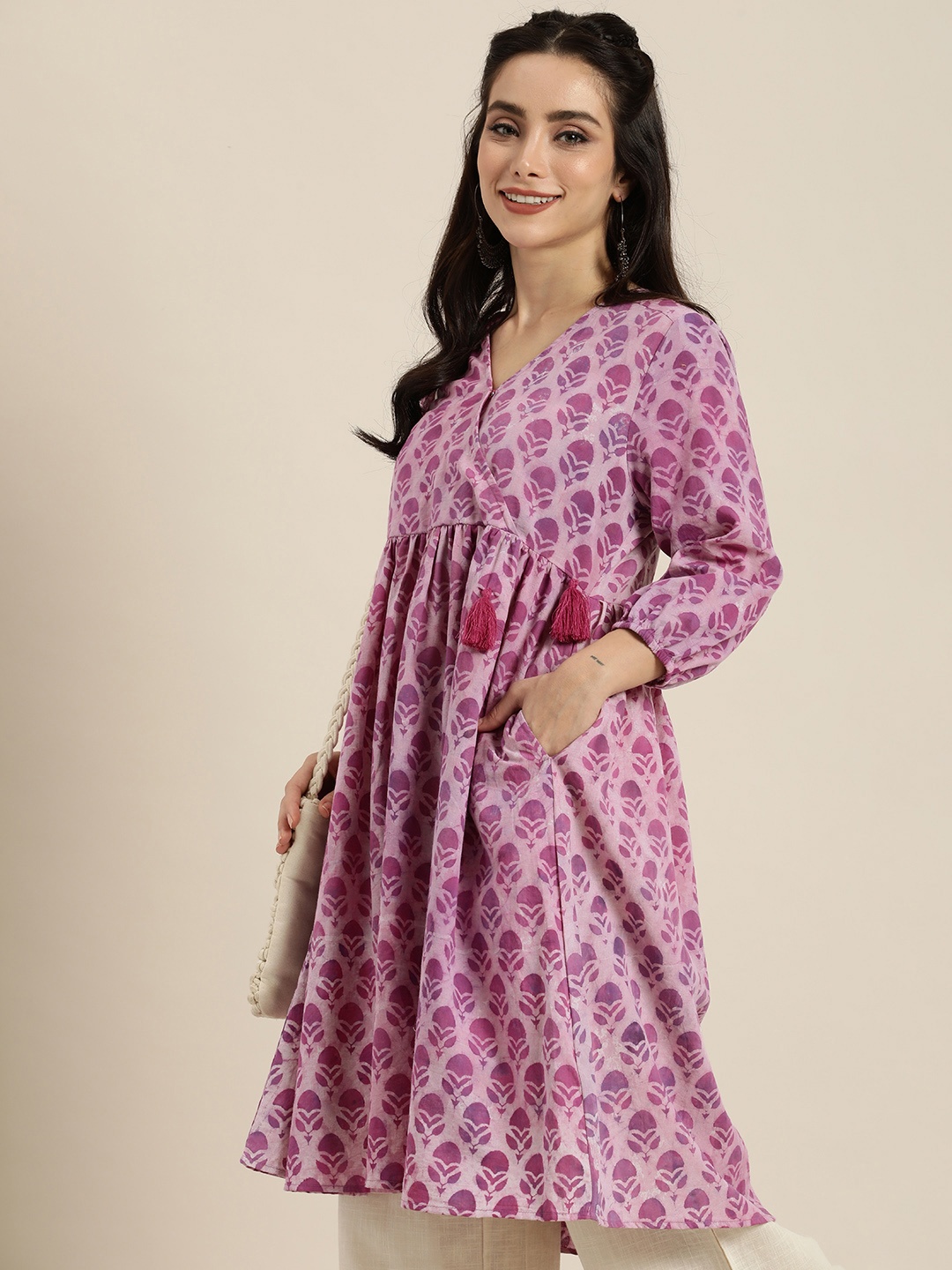 

Taavi Floral Printed Angrakha Style A-Line Dabu Kurta, Lavender