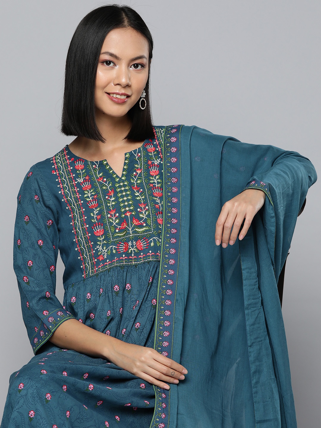 

HERE&NOW Women Ethnic Motifs Embroidered Kurta With Trousers & With Dupatta, Teal
