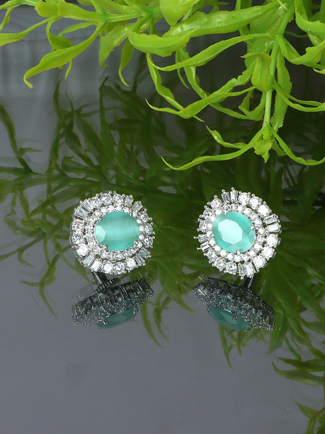 

AURAA TRENDS Rhodium Plated Contemporary Studs Earrings, Blue