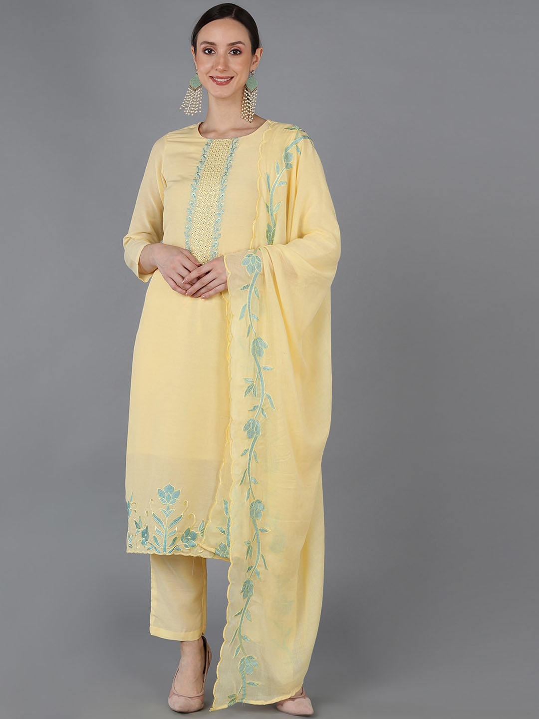 

AHIKA Women Yellow Floral Embroidered Thread Work Kurta with Trousers & With Dupatta