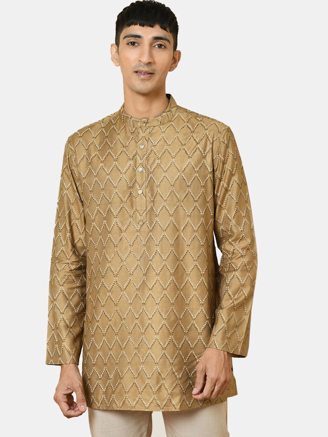 

Fabindia Men Chevron Thread Work Kurta, Gold