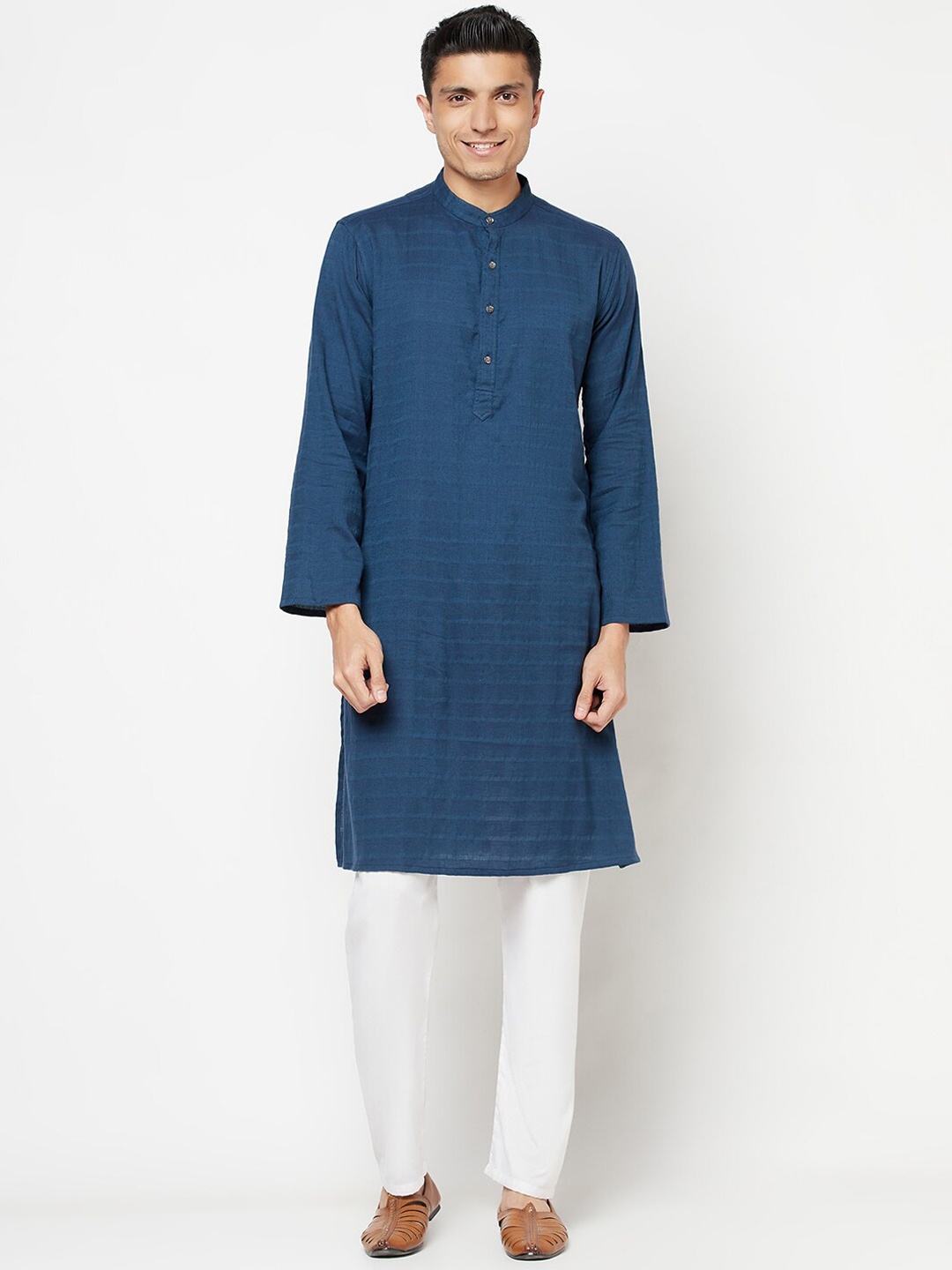 

Fabindia Mandarin Collar Striped Cotton Kurta, Blue