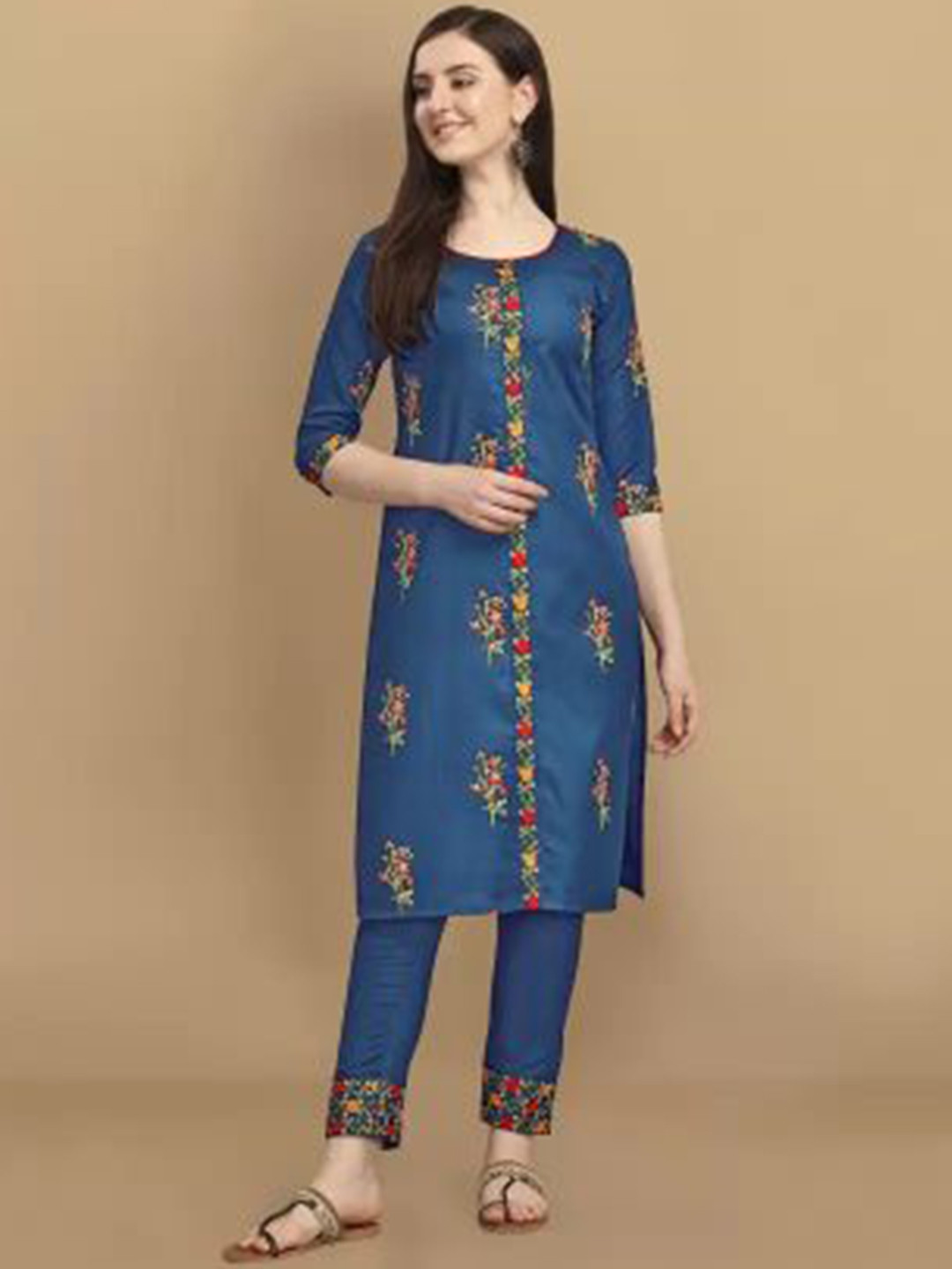 

MORLY Floral Embroidered Round Neck Kurta with Trousers, Blue