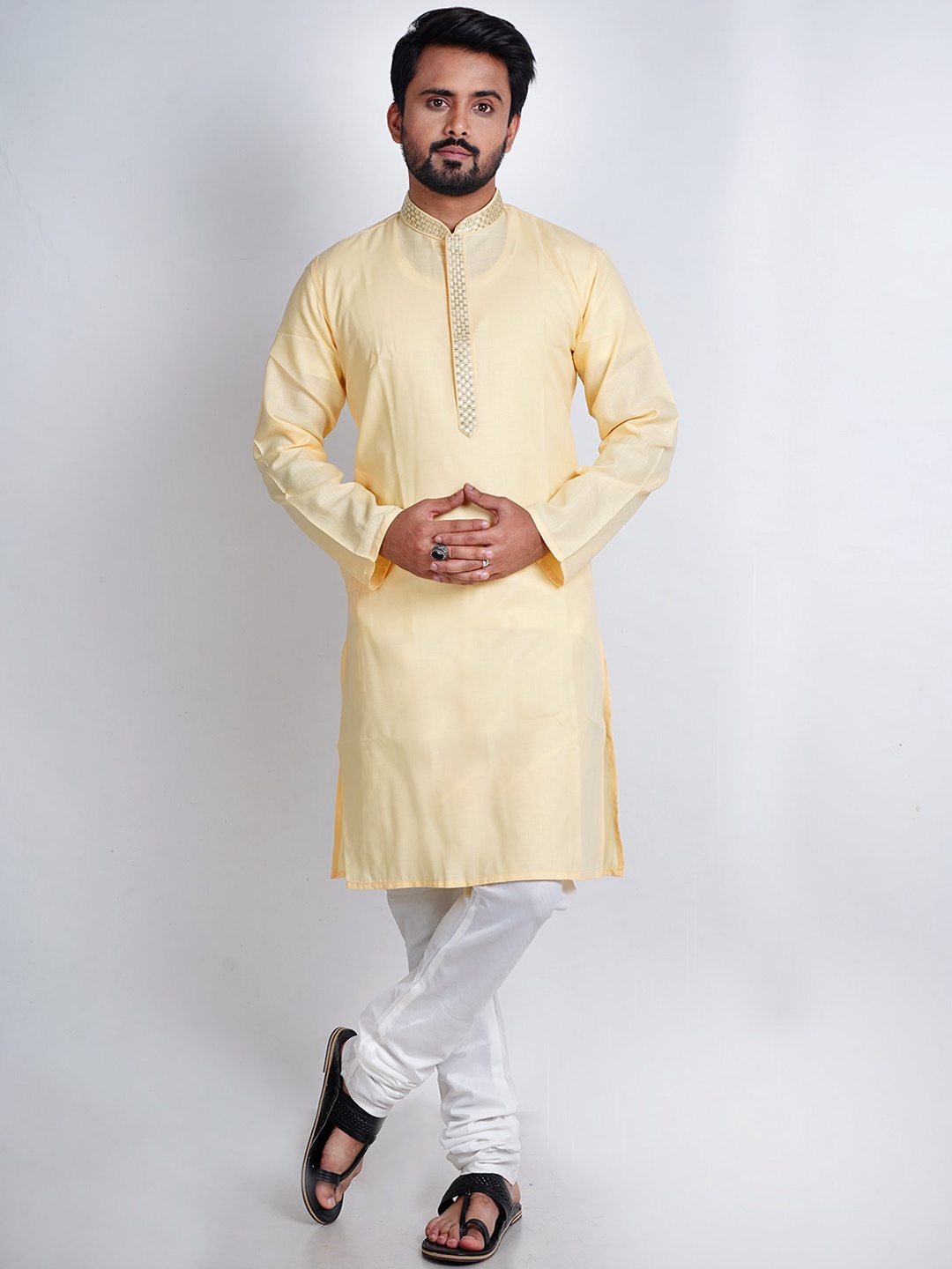 

HERE&NOW Men Mandarin Collar Kurta, Yellow