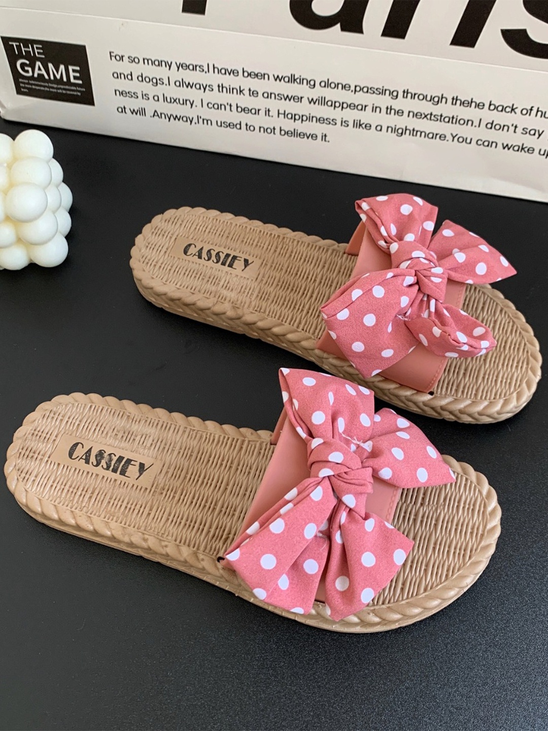

CASSIEY Women Pink Printed Rubber Sliders