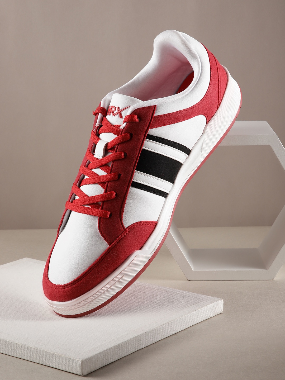

HRX by Hrithik Roshan Men Colourblocked Sneakers, White