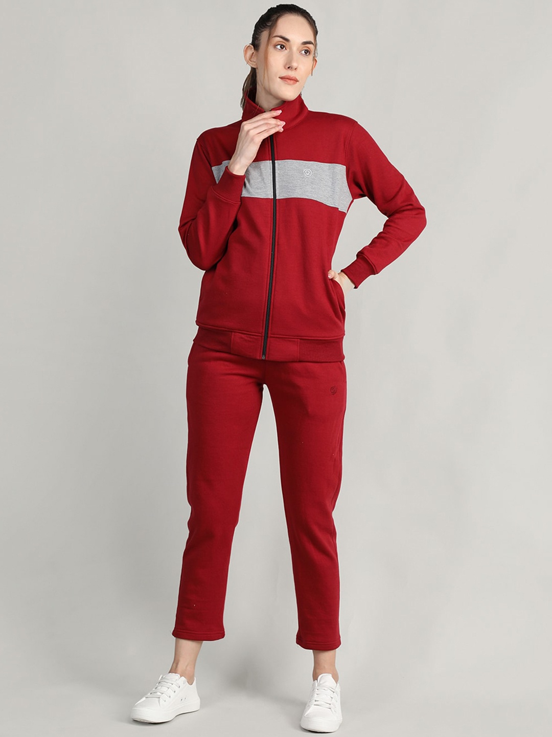 

CHKOKKO Colourblocked Fleece Tracksuits, Maroon