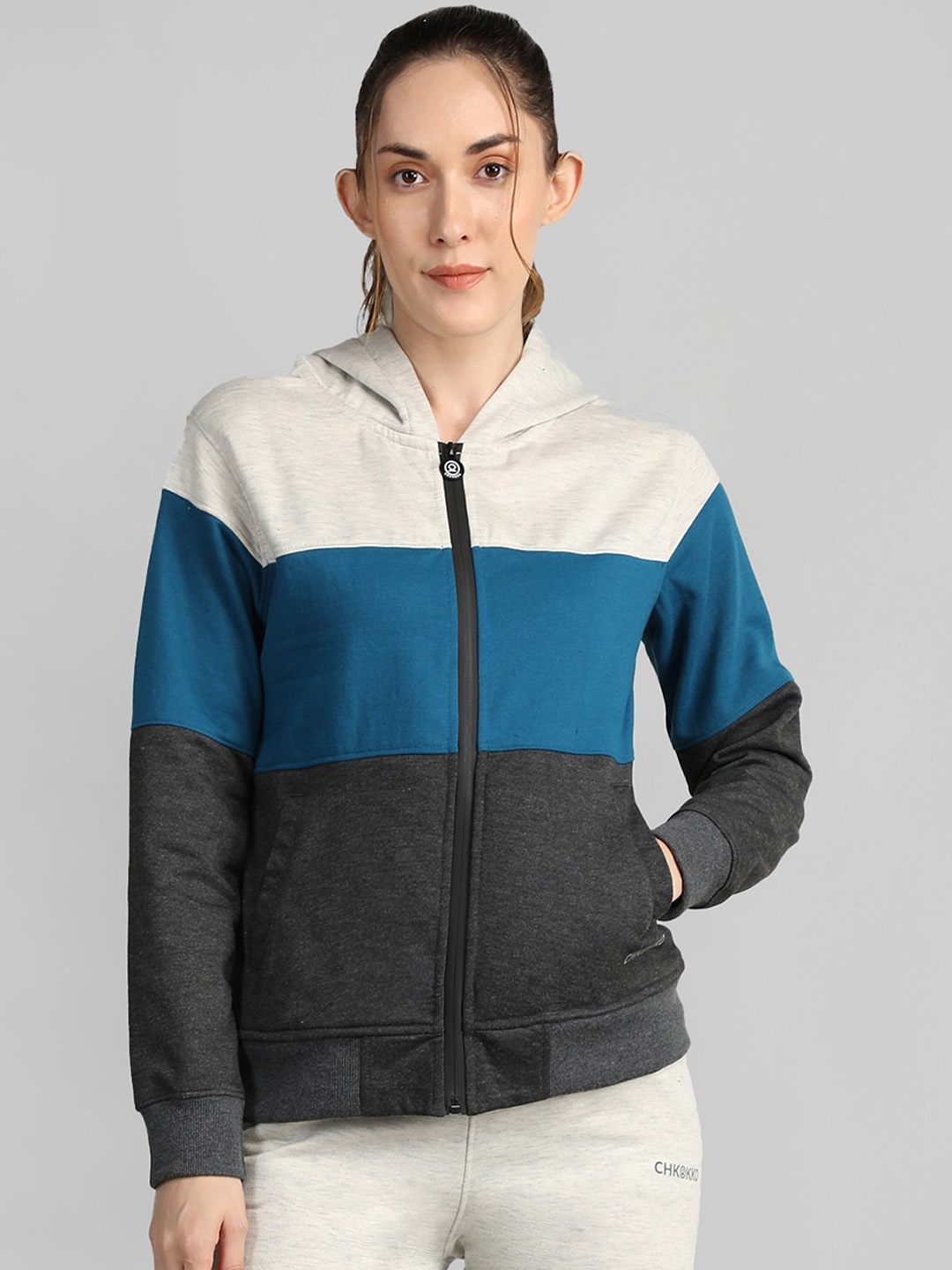 

CHKOKKO Women Colourblocked Fleece Outdoor Tailored Jacket, Multi