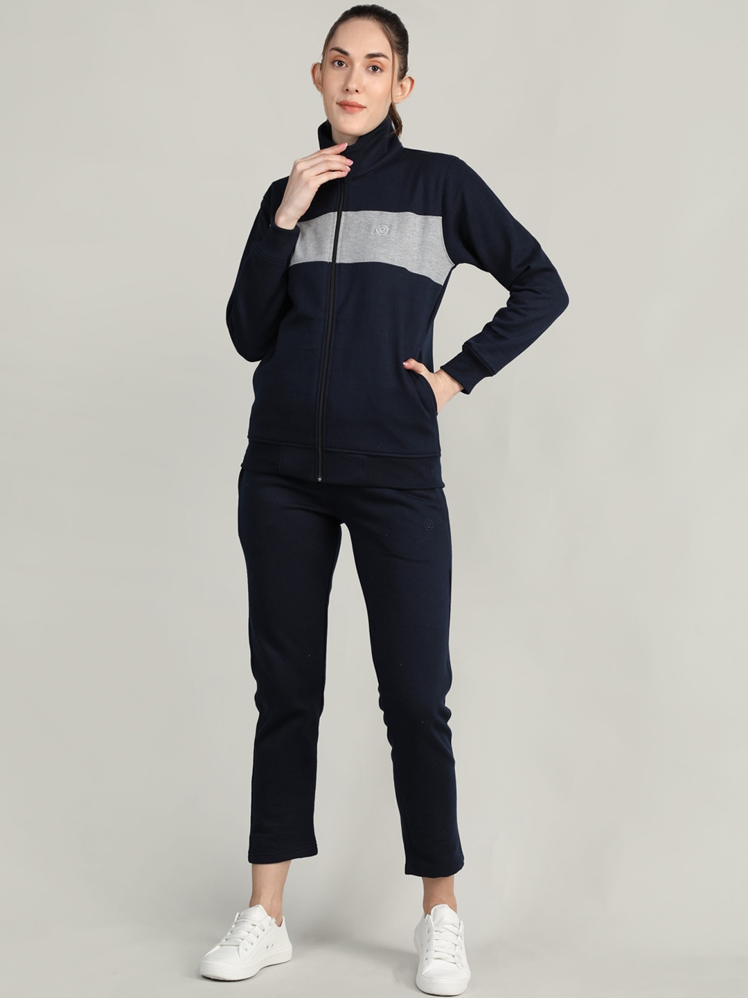 

CHKOKKO Colourblocked Fleece Tracksuit, Navy blue