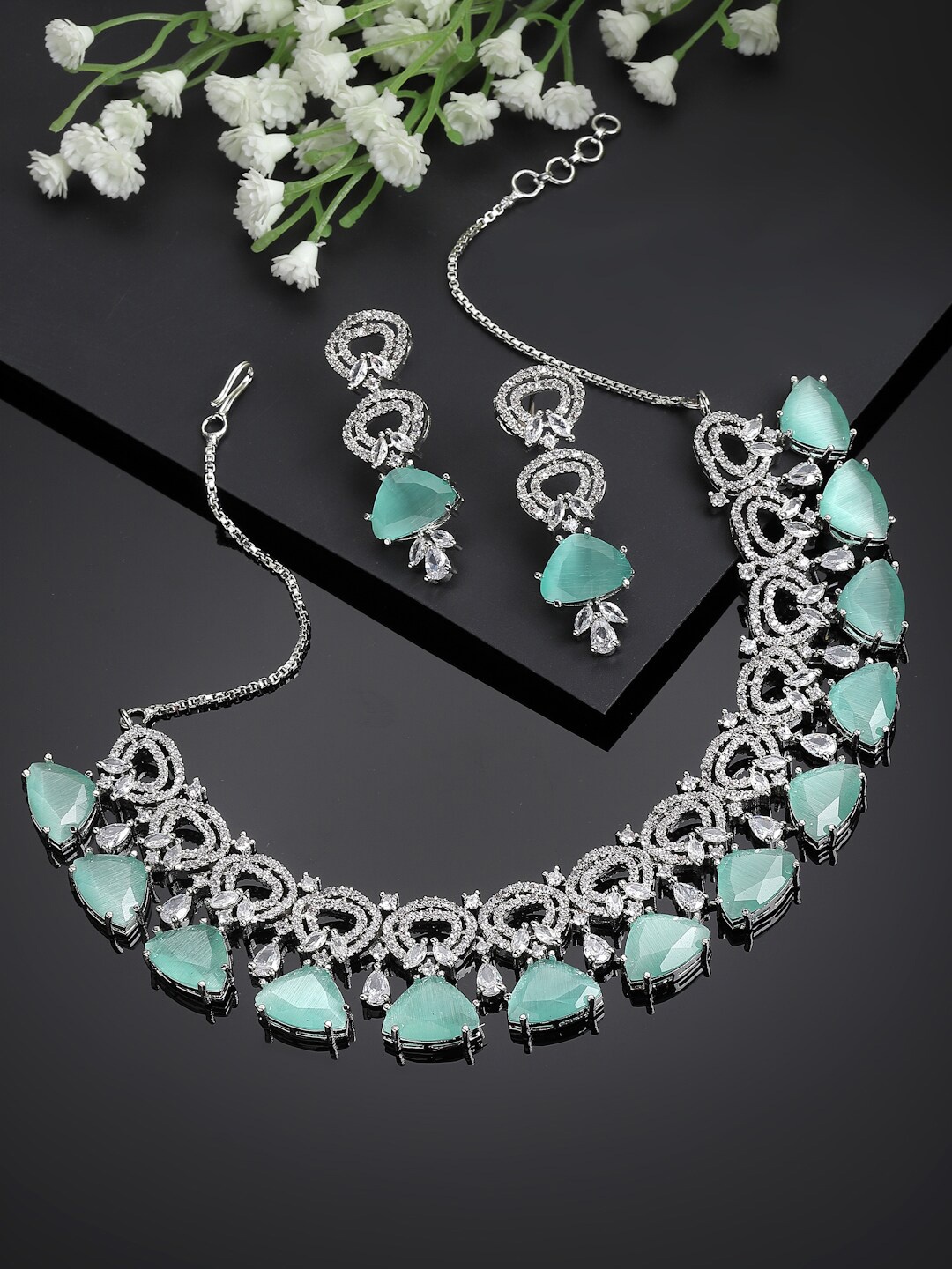 

ZENEME Silver-plated AD -Studded Jewellery Set