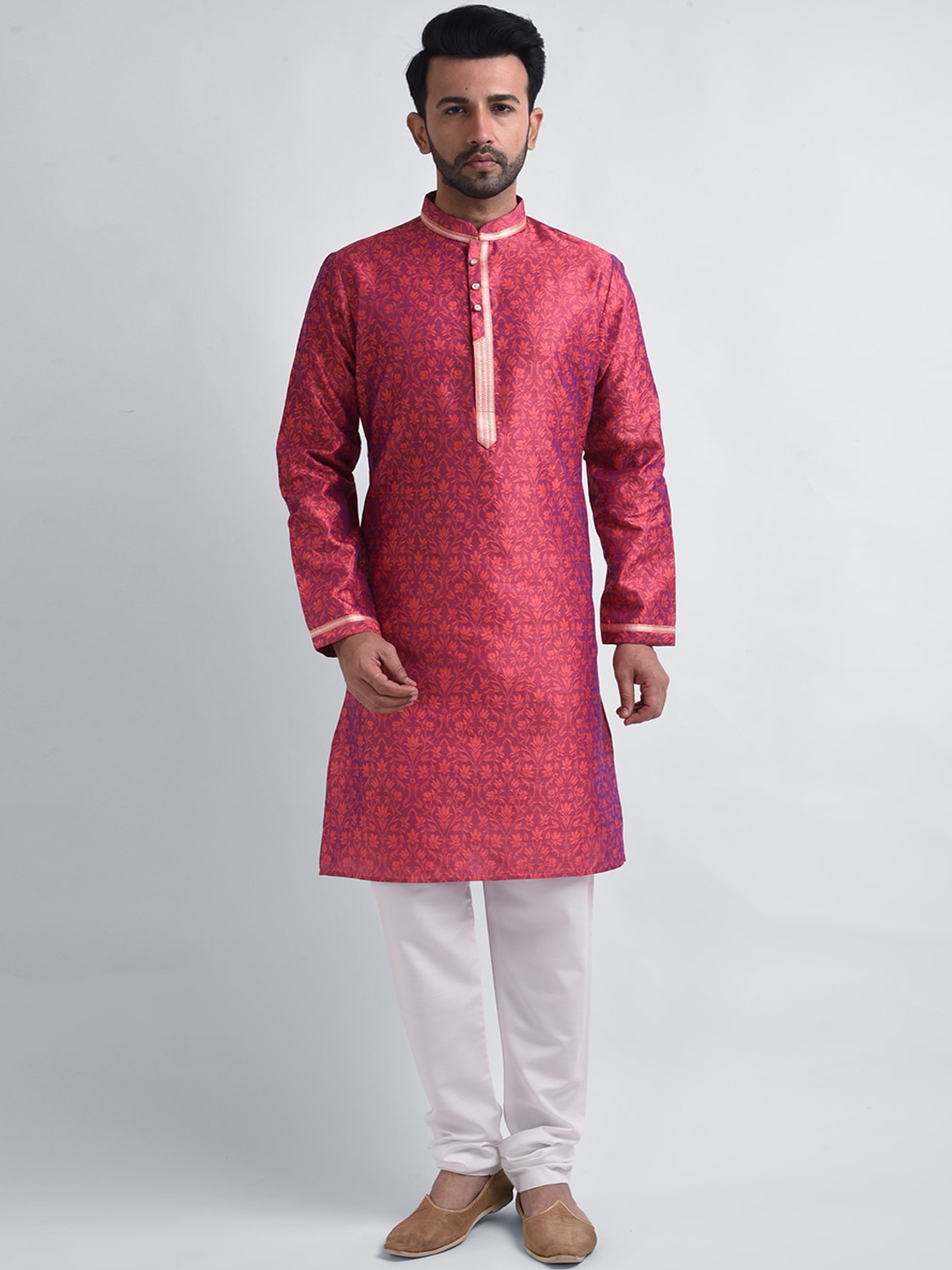 

FEMMIBELLA Men Red Floral Kurta with Churidar
