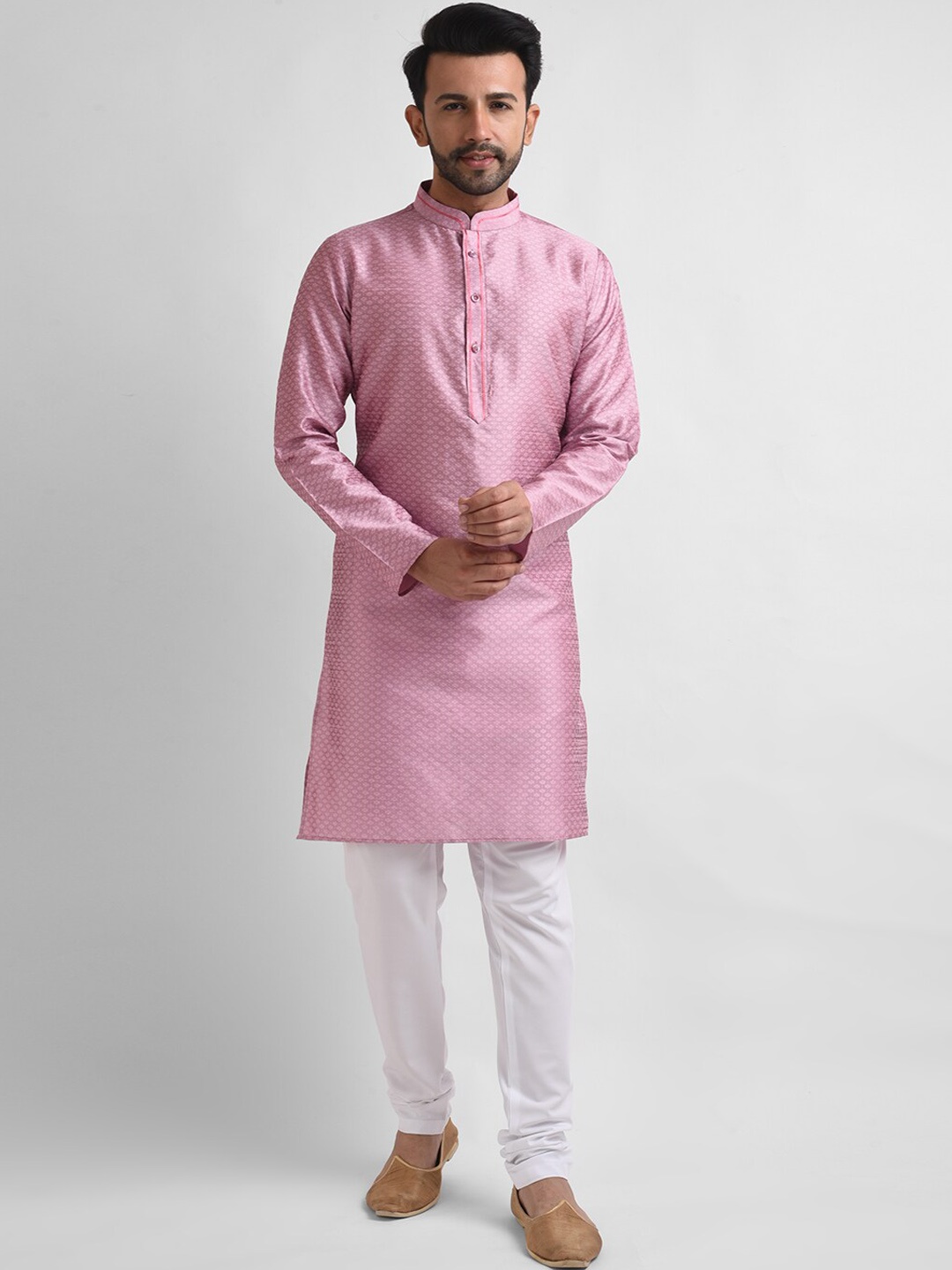 

FEMMIBELLA Men Thread Work Kurta with Churidar, Pink