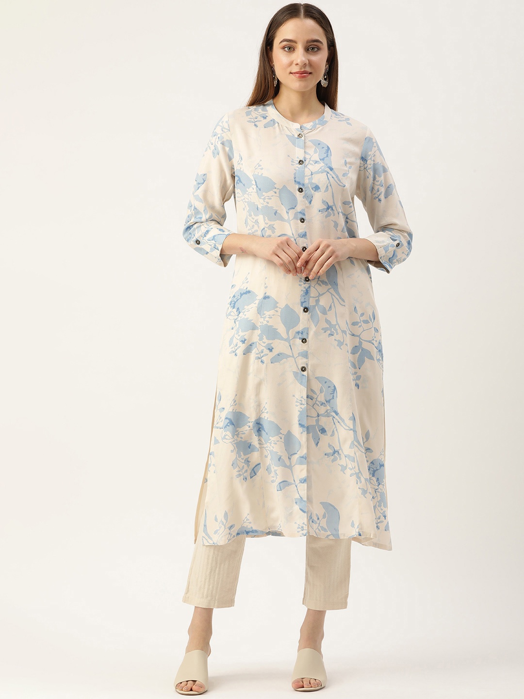 

AMUKTI Floral Printed Straight Kurta, White