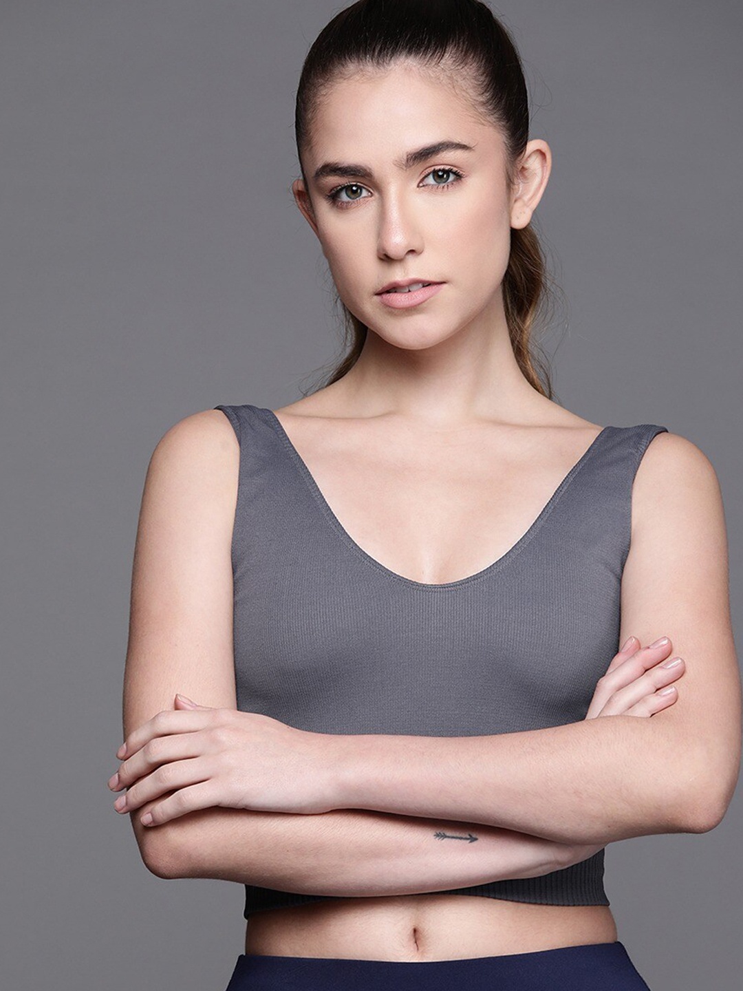 

Inddus Women Seamless Non Padded Shapewear Camisole, Grey