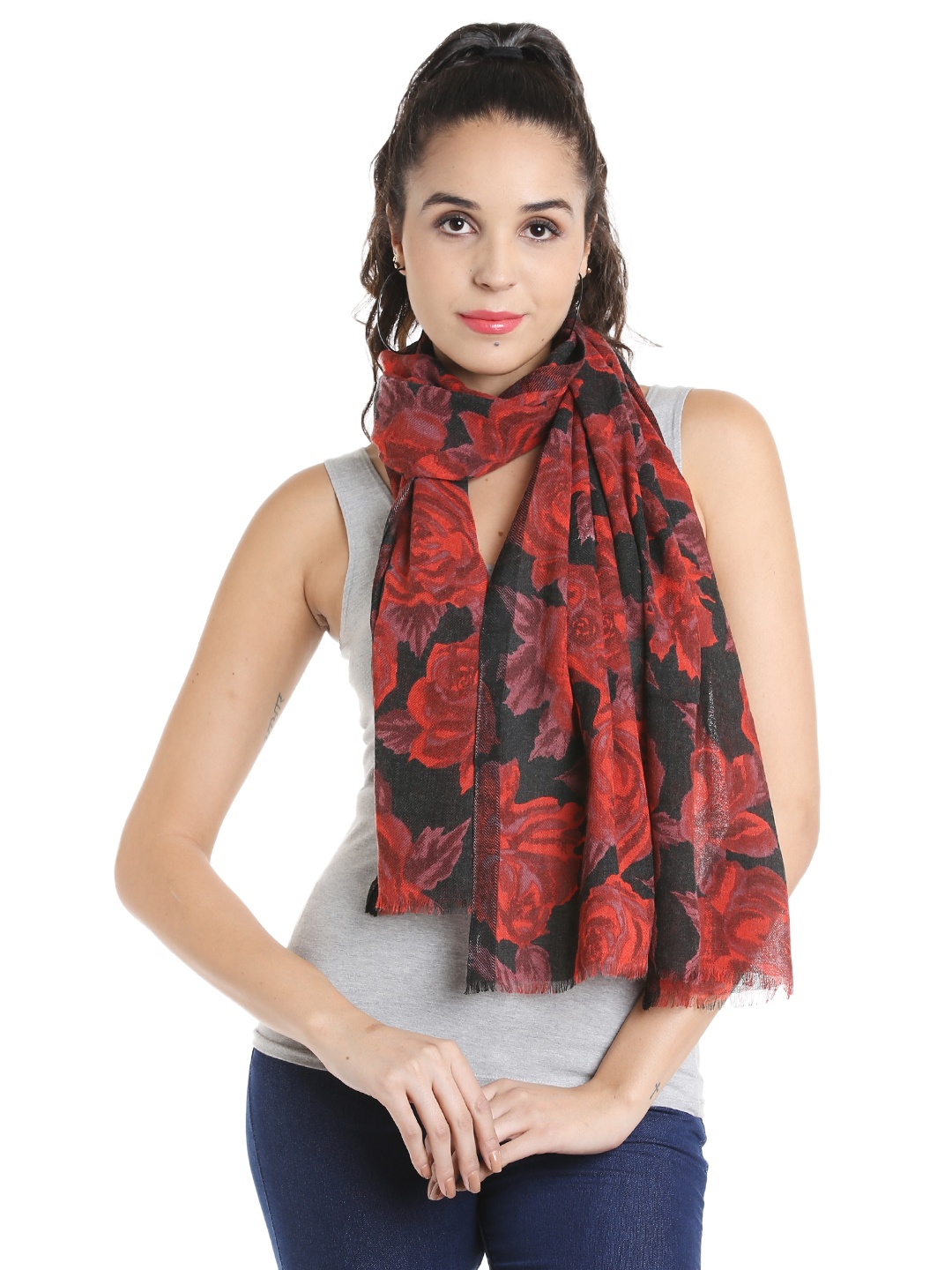 

Noi Red & Blak Printed Shawl