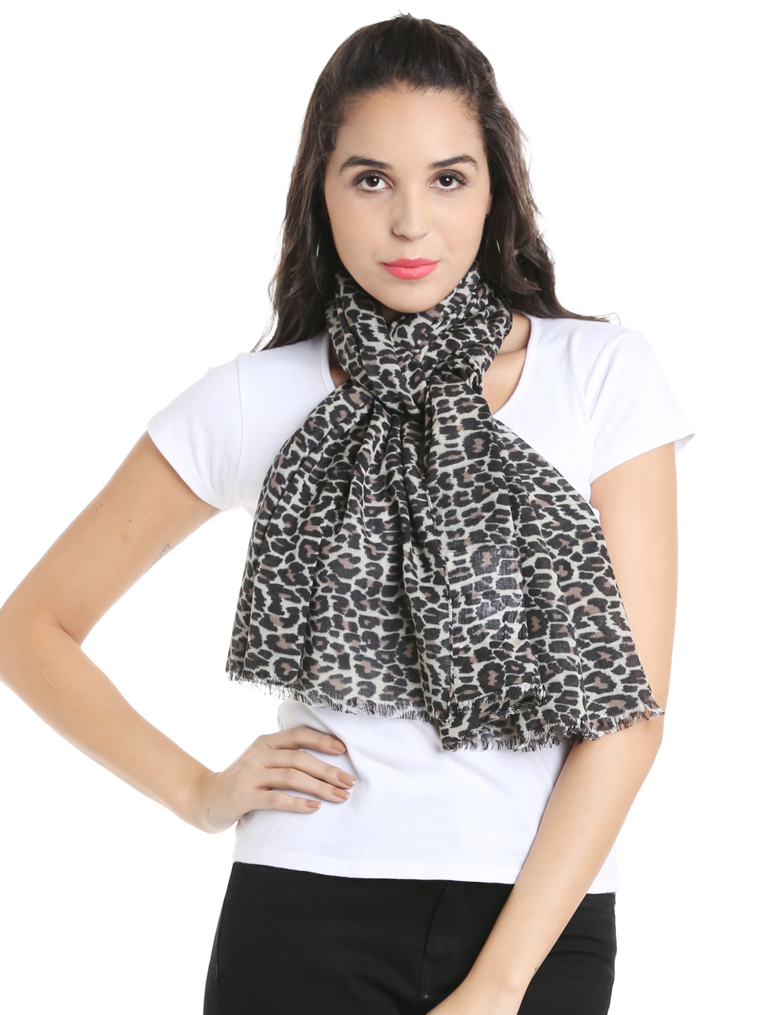 

Noi Beige & Black Printed Shawl