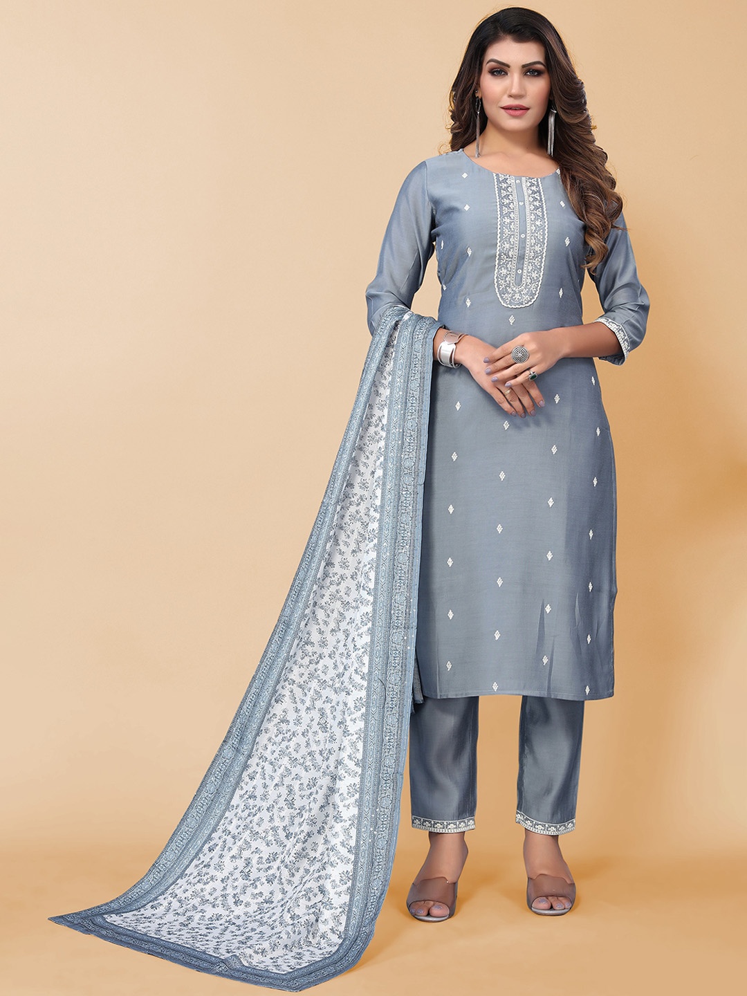 

KALINI Women Floral Embroidered Thread Work Kurta with Trousers & Dupatta, Grey