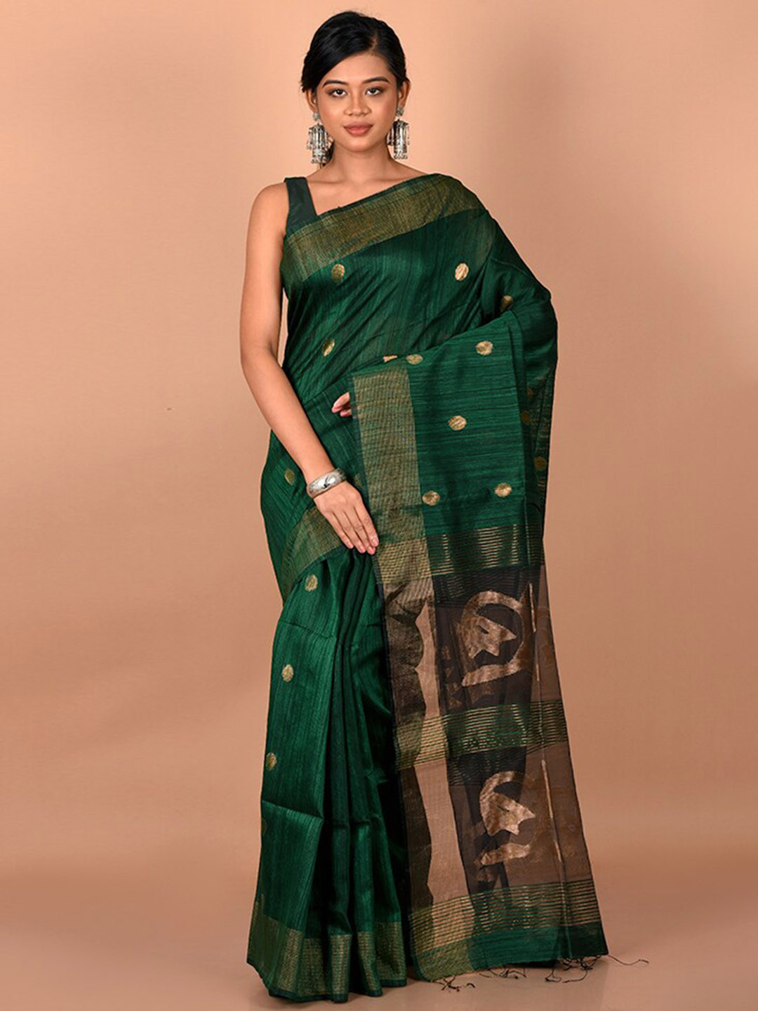 

AllSilks Green & Gold-Toned Woven Design Zari Saree