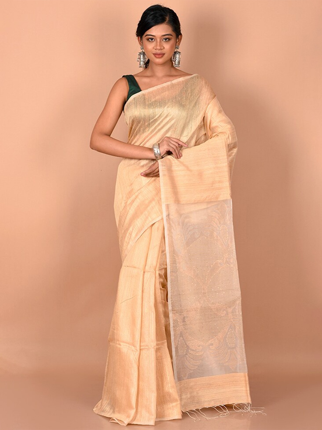 

AllSilks Cream-Coloured & Gold-Toned Woven Design Zari Saree