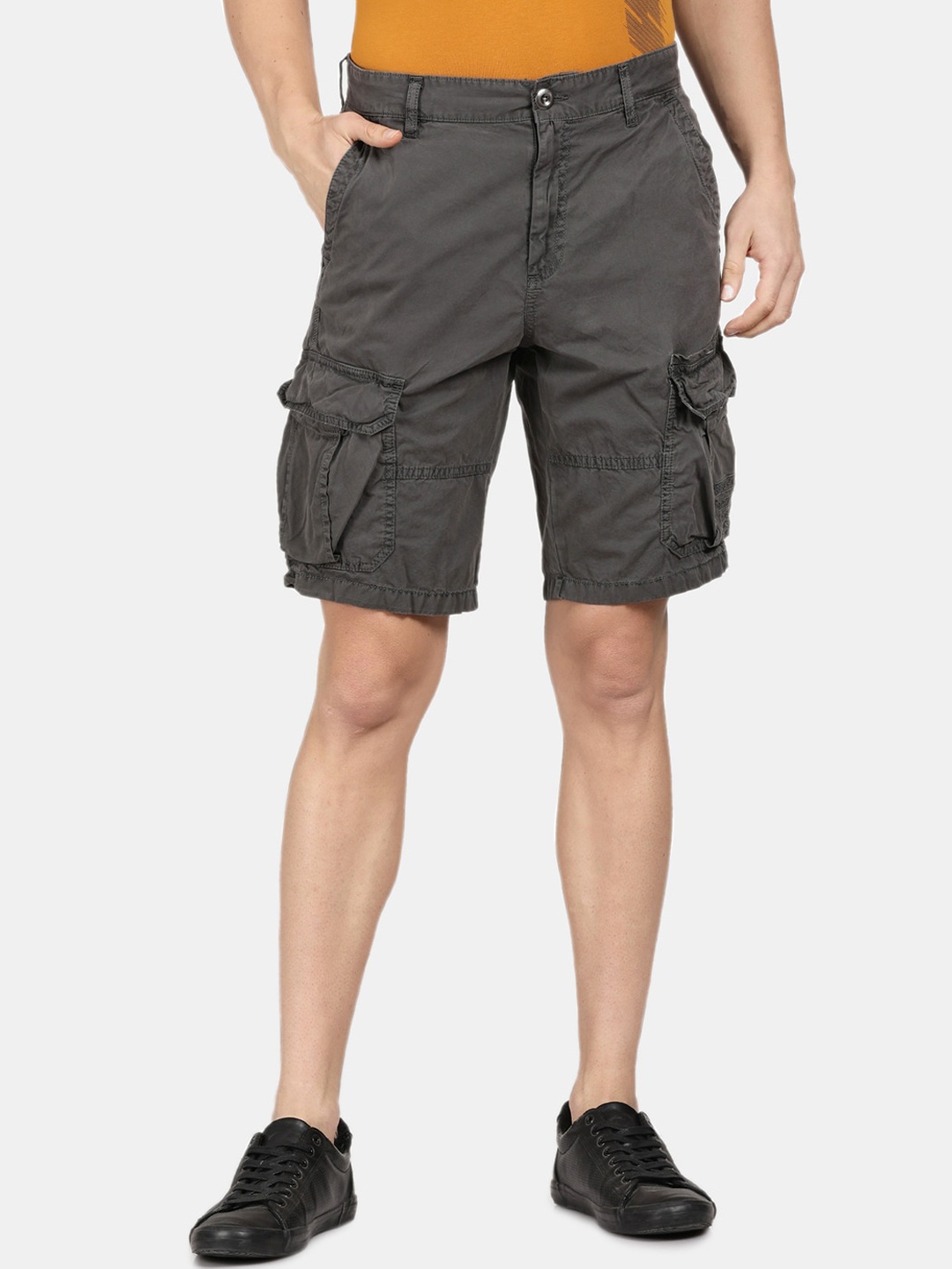 

t-base Men Cotton Cargo Shorts, Grey
