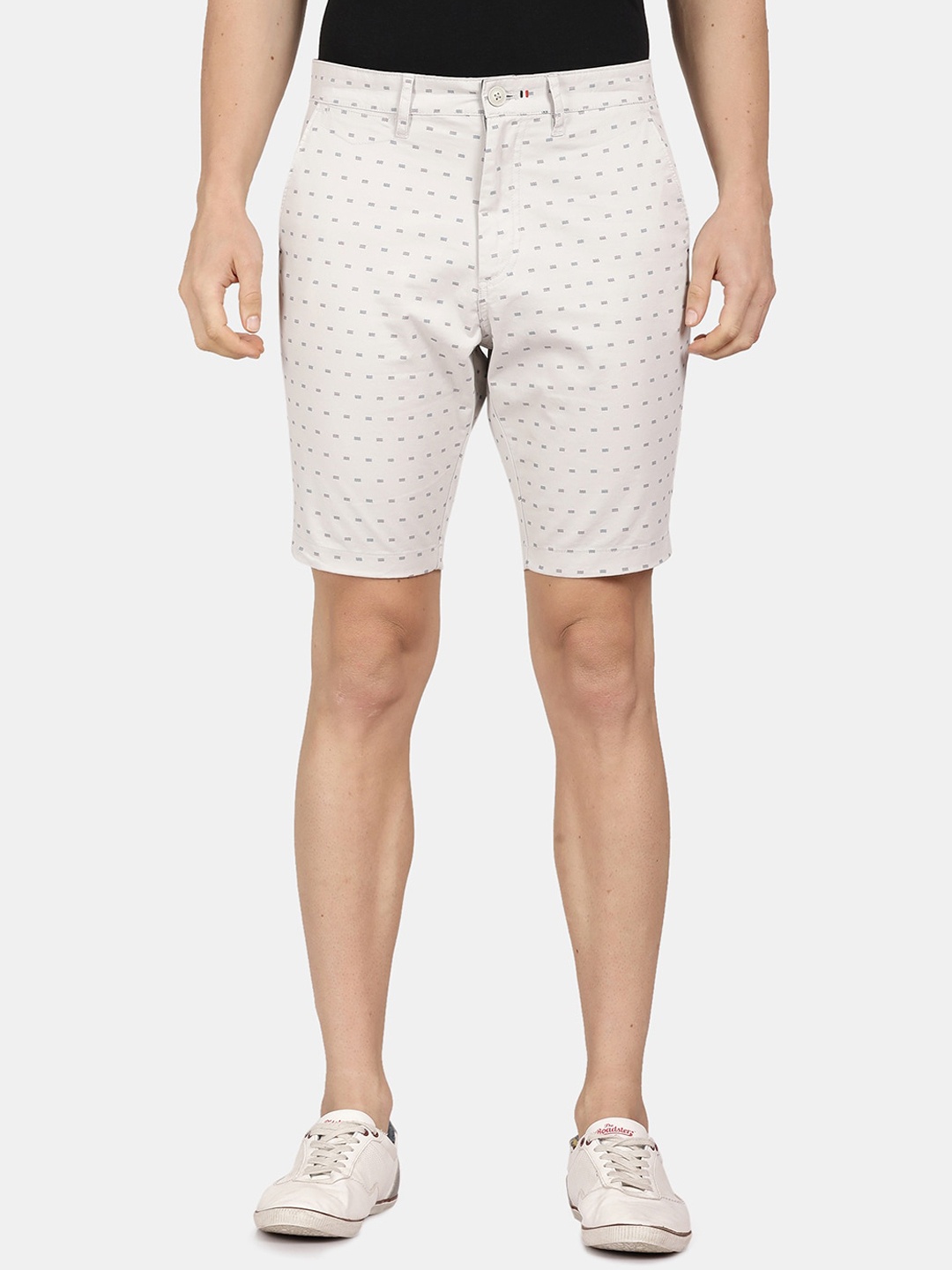 

t-base Men Cotton Printed Shorts, Off white