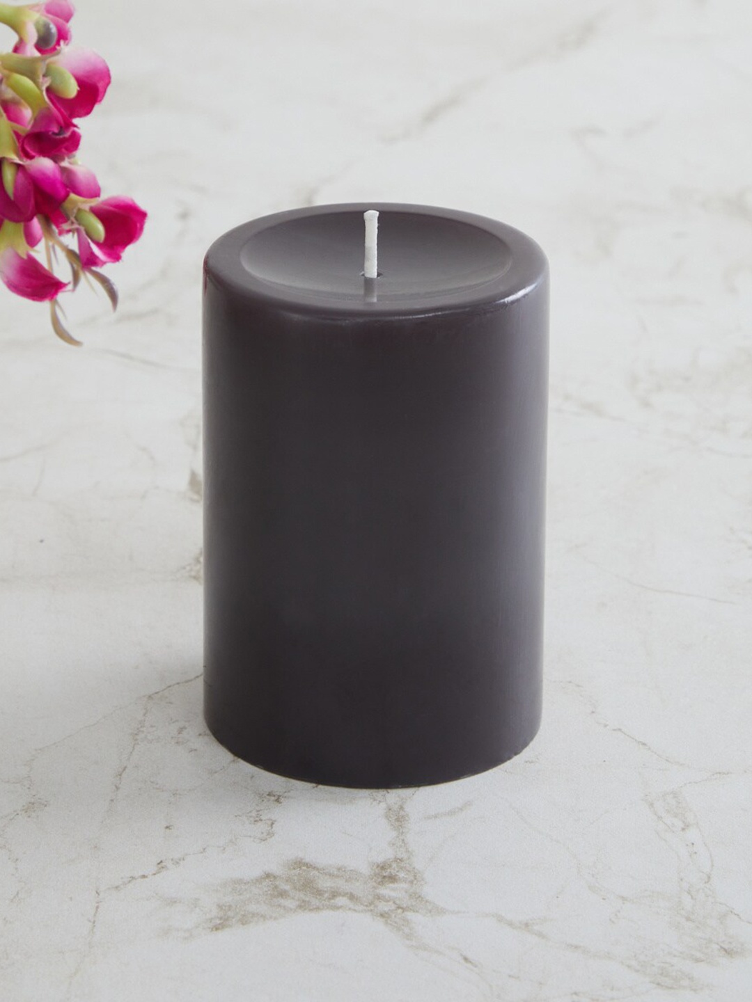 

Marshmallow Black Solid Wax Pillar Candle