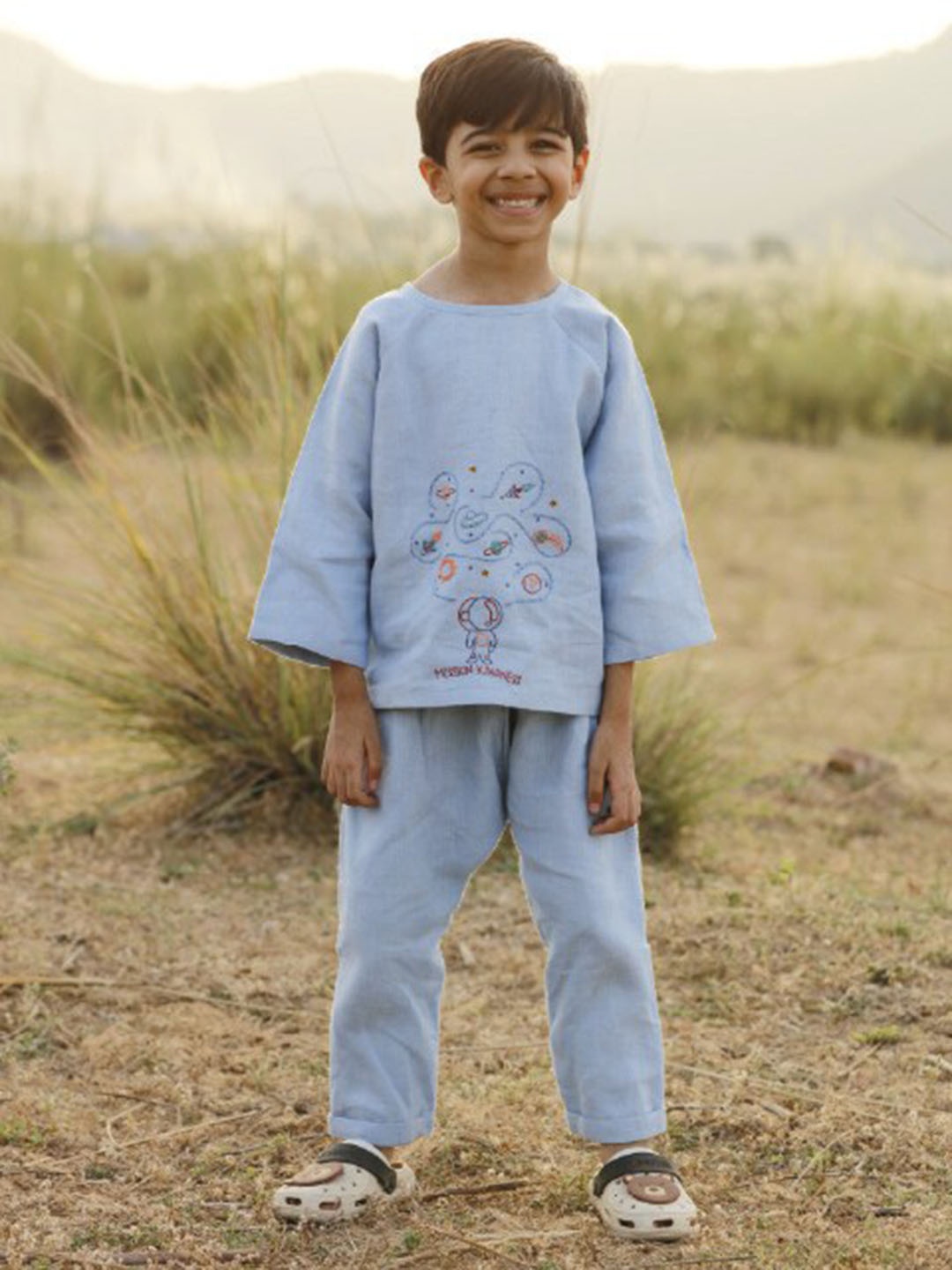 

Bhaakur Unisex Kids Linen Printed T-shirt with Trouser Clothing Set, Blue