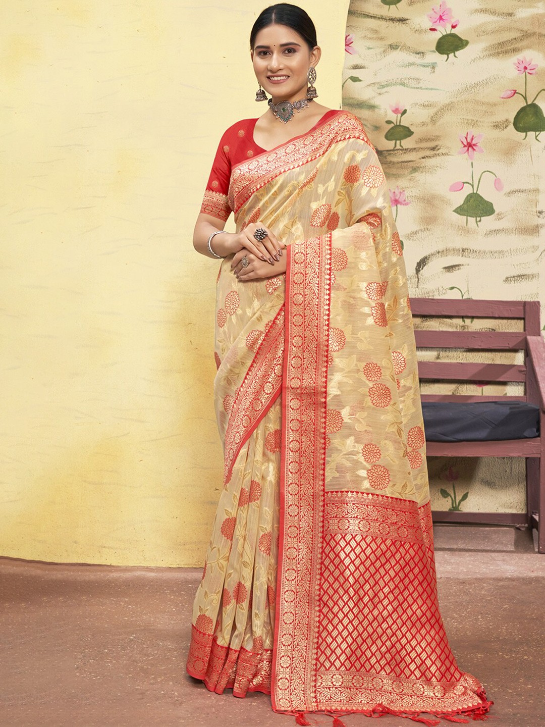 

SANGAM PRINTS Beige & Red Woven Design Zari Saree