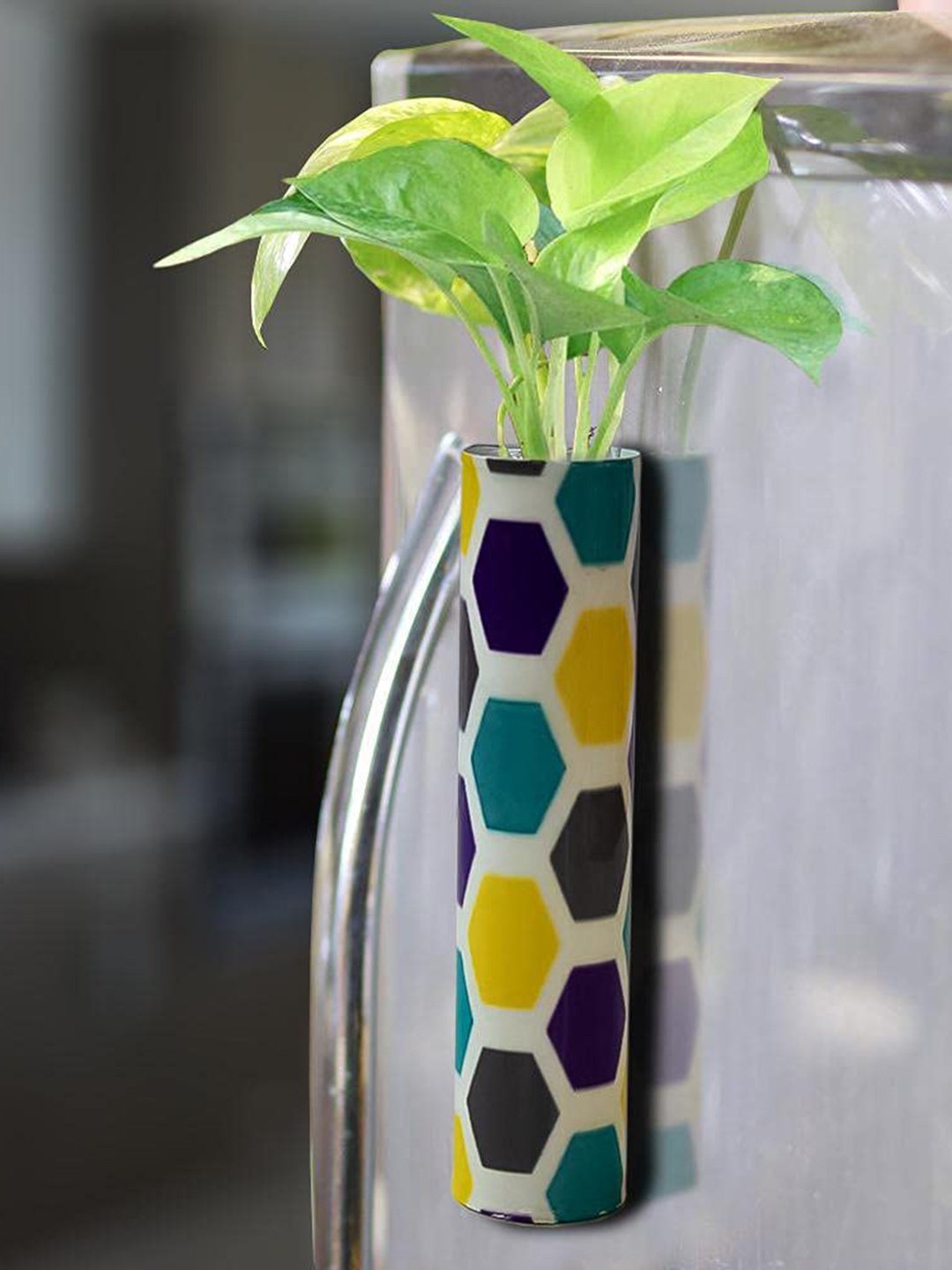 

TRUSTBASKET White Printed Bramble Magnetic Planter