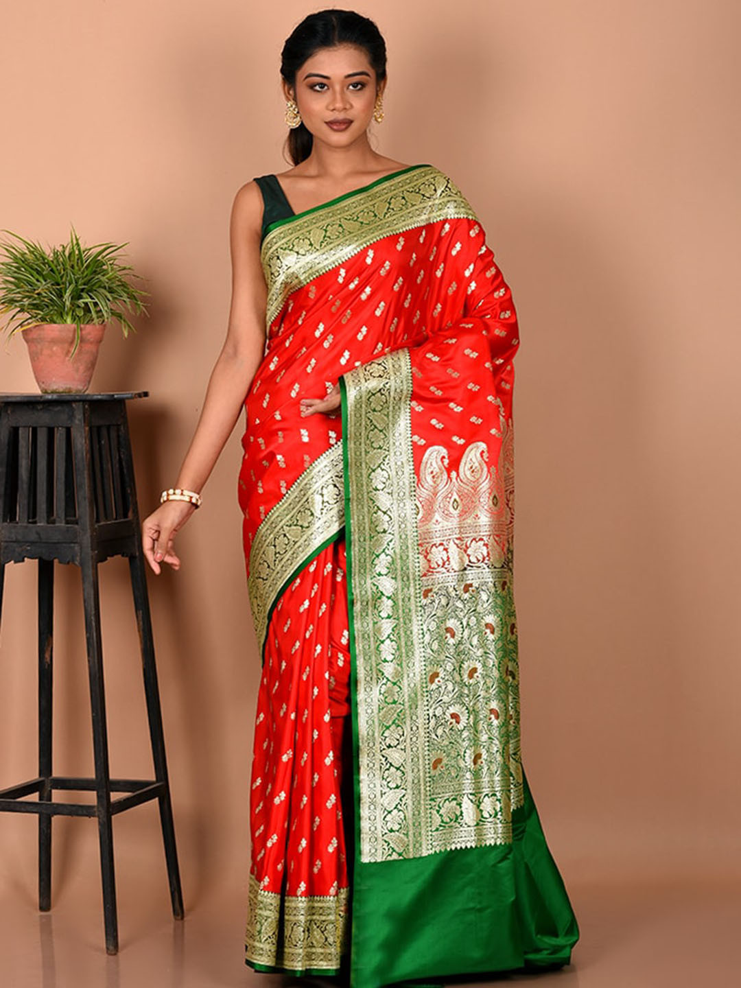 

AllSilks Red & Green Woven Design Zari Silk Blend Banarasi Saree