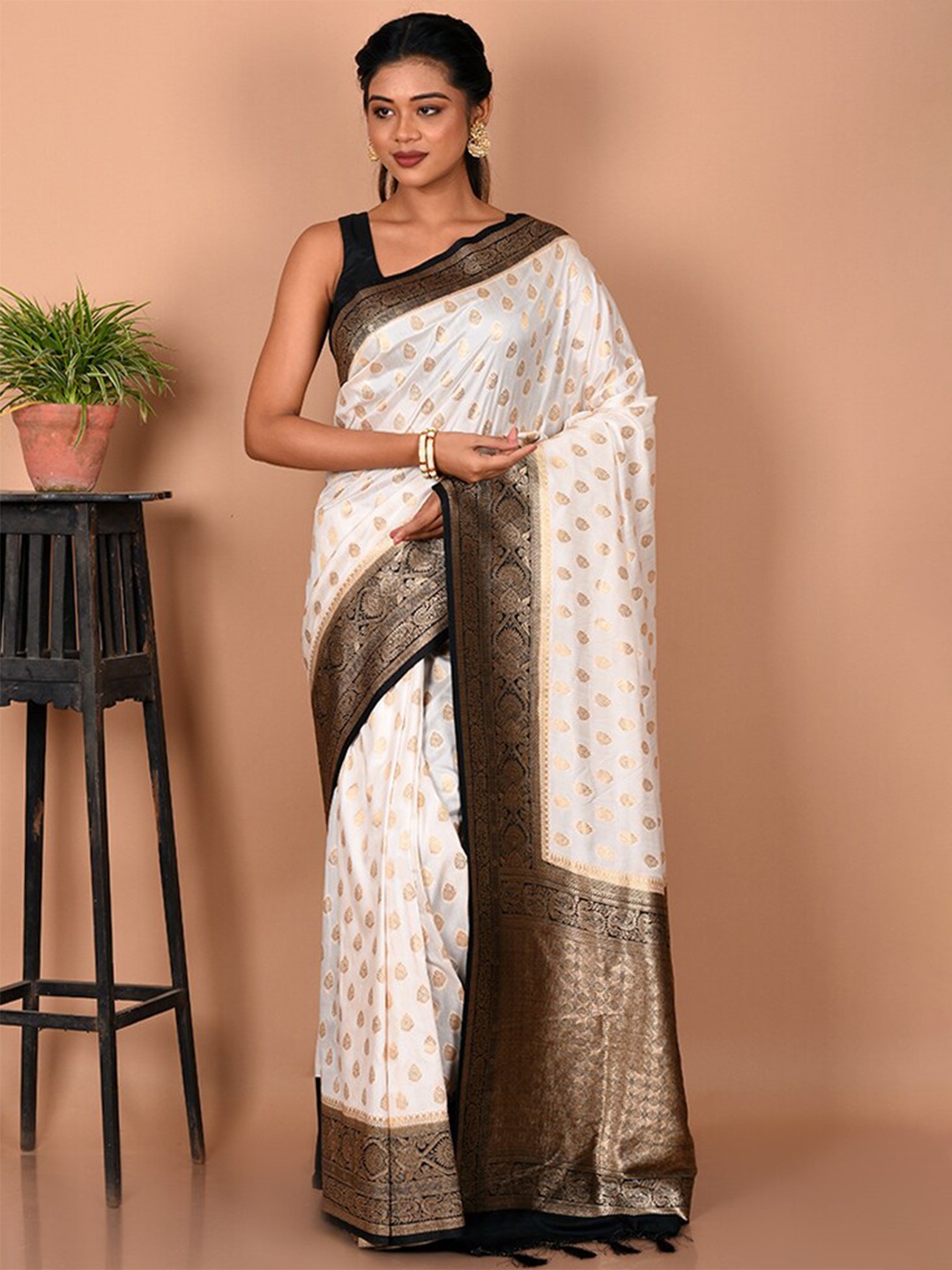 

AllSilks Ethnic Motifs Zari Silk Blend Saree, White