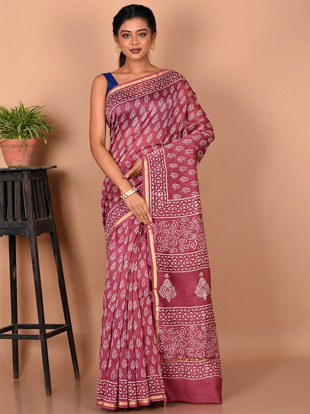 

AllSilks Floral Zari Pure Cotton Chanderi Saree, Red