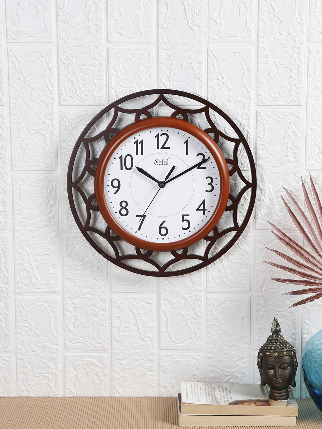 

Safal Abstract Shaped Contemporary Wall Clock, Brown