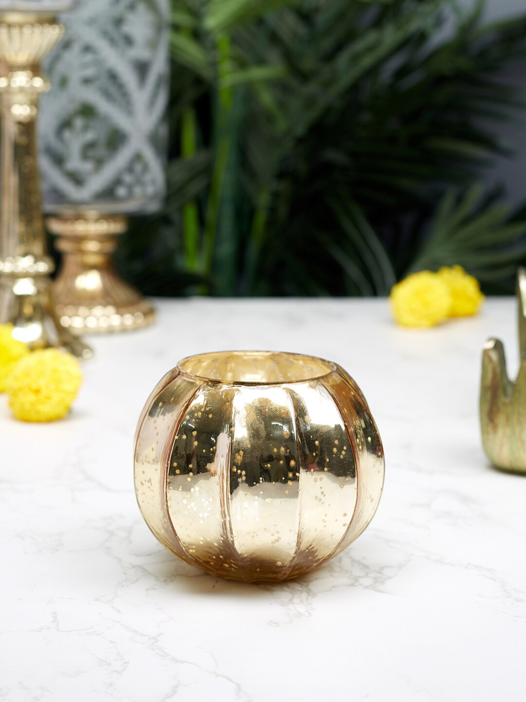 

HomeTown Textured Candle Holders, Gold