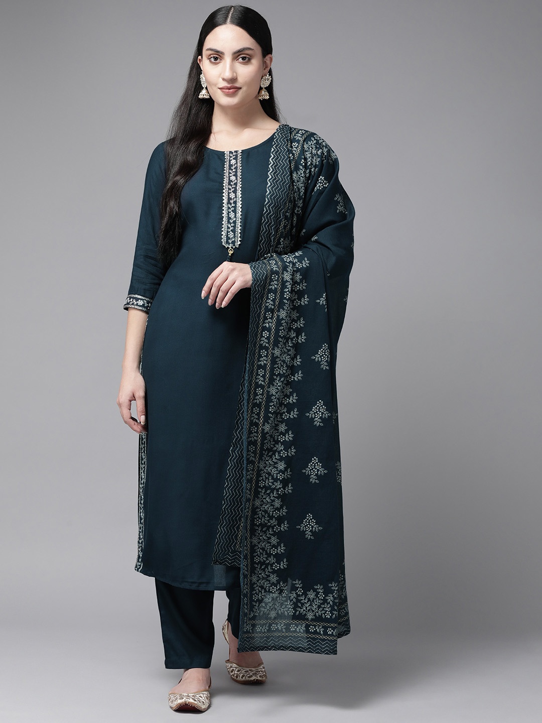 

Yufta Yoke Design Kurta with Trousers & With Dupatta, Teal