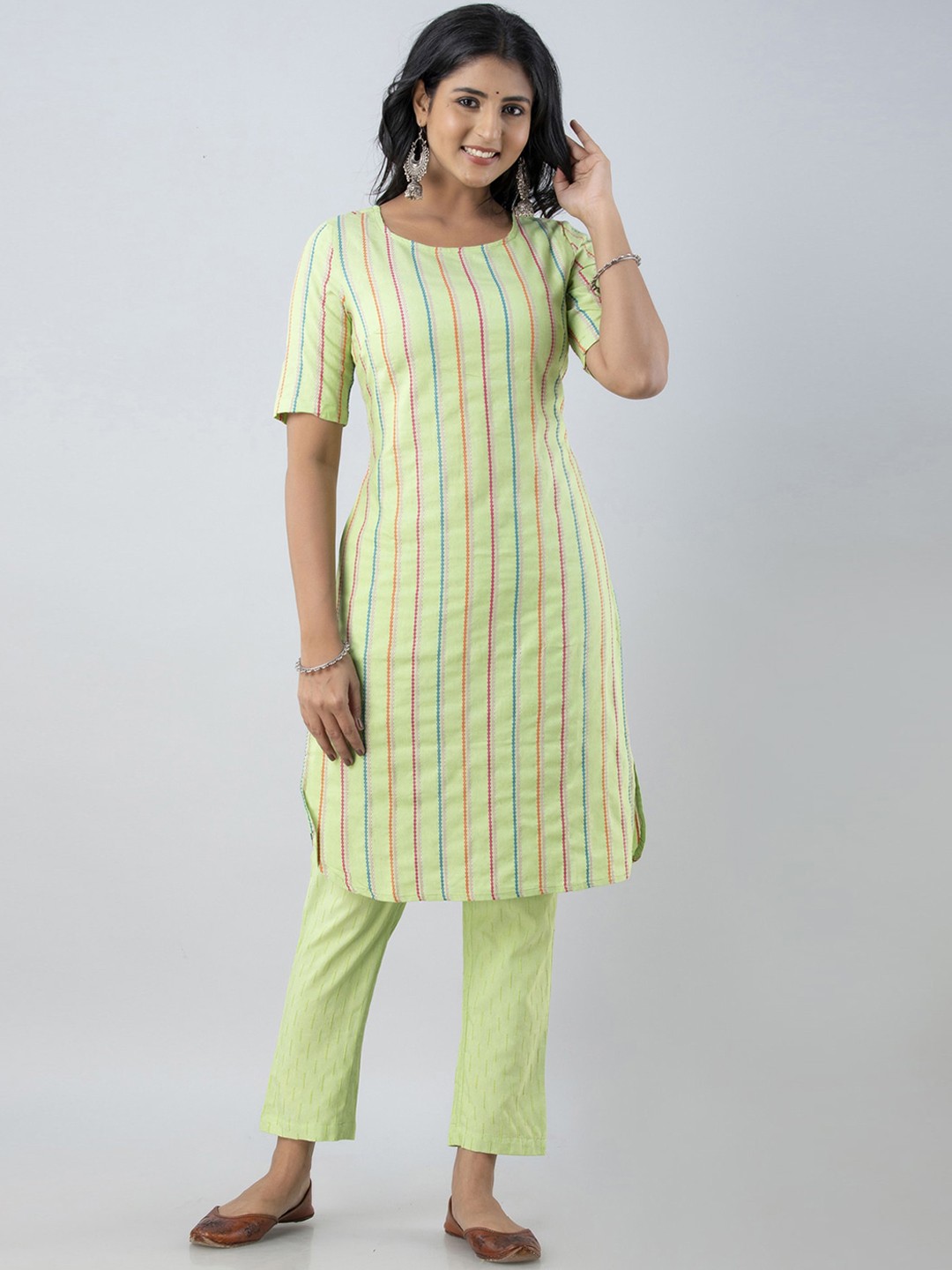 

PREKSHA Striped Kurta with Trousers, Green