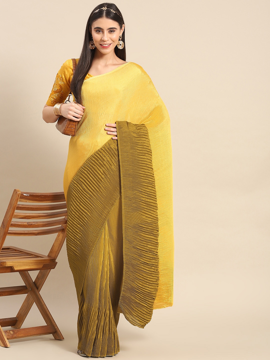 

SERONA FABRICS Colourblocked Silk Blend Mysore Silk Saree, Yellow