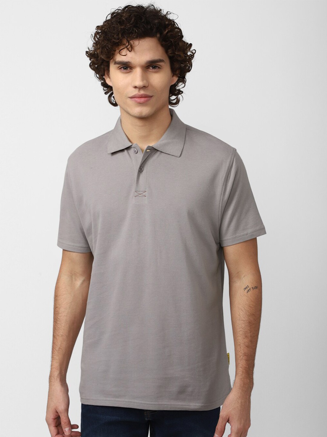

FOREVER 21 Men Polo Collar Cotton T-shirt, Grey